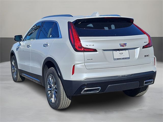 2025 Cadillac XT4 Premium Luxury