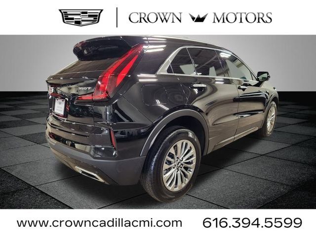 2025 Cadillac XT4 Premium Luxury