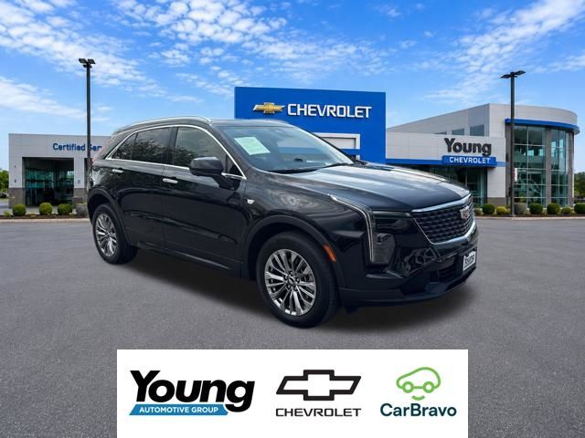 2025 Cadillac XT4 Premium Luxury