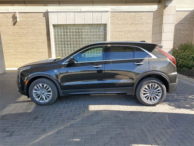 2025 Cadillac XT4 Premium Luxury