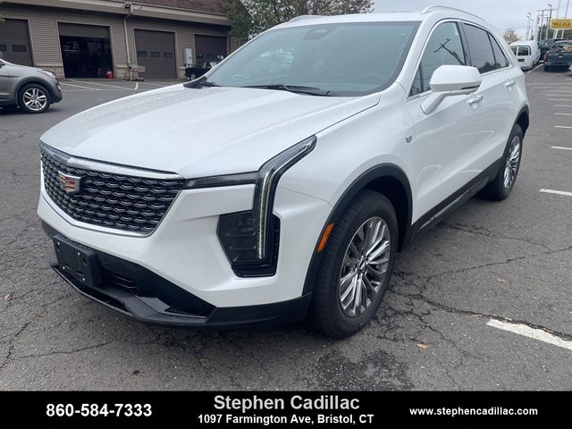 2025 Cadillac XT4 Premium Luxury