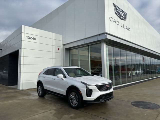 2025 Cadillac XT4 Premium Luxury