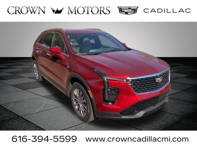 2025 Cadillac XT4 Premium Luxury