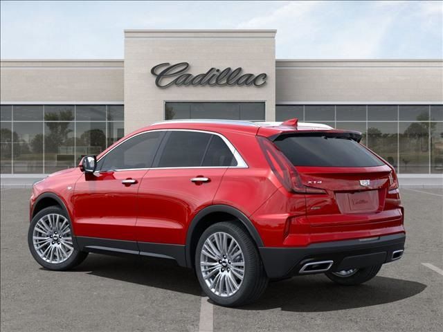 2025 Cadillac XT4 Premium Luxury