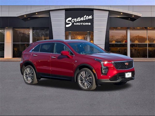 2025 Cadillac XT4 Premium Luxury