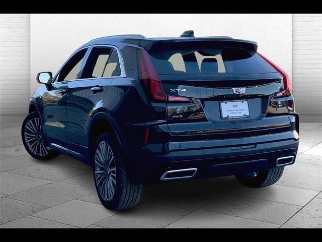 2025 Cadillac XT4 Premium Luxury