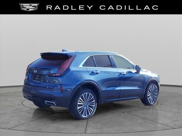 2025 Cadillac XT4 Premium Luxury