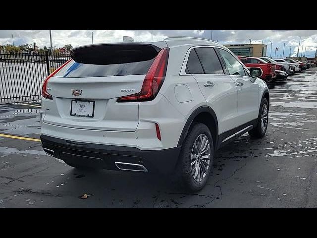 2025 Cadillac XT4 Premium Luxury