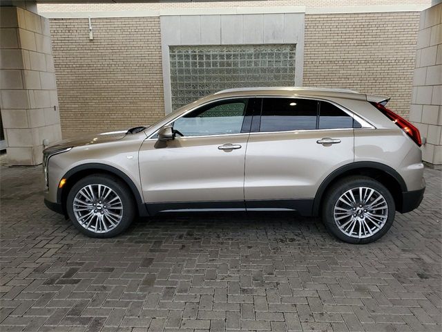 2025 Cadillac XT4 Premium Luxury