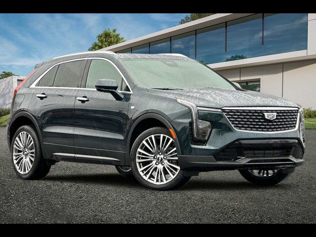 2025 Cadillac XT4 Premium Luxury