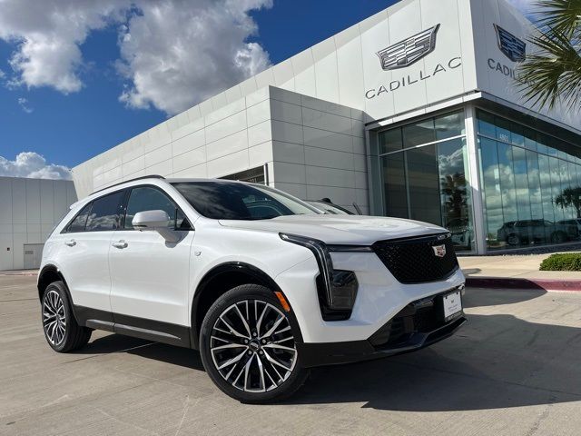 2025 Cadillac XT4 Sport