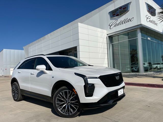 2025 Cadillac XT4 Sport