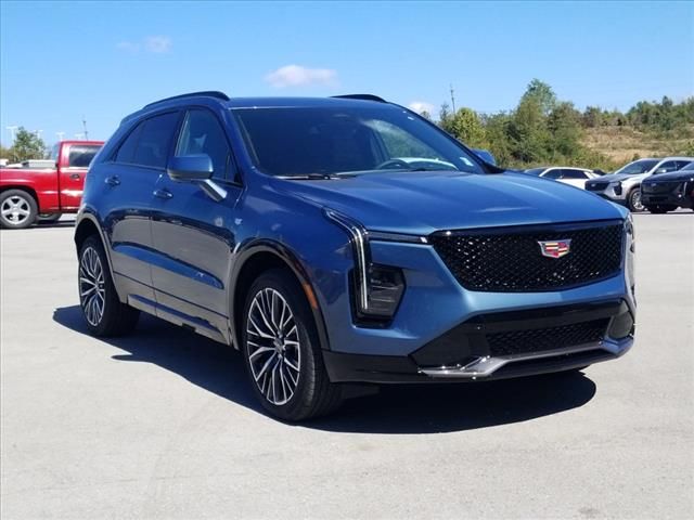 2025 Cadillac XT4 Sport