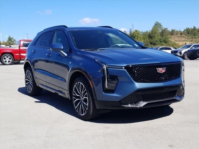 2025 Cadillac XT4 Sport