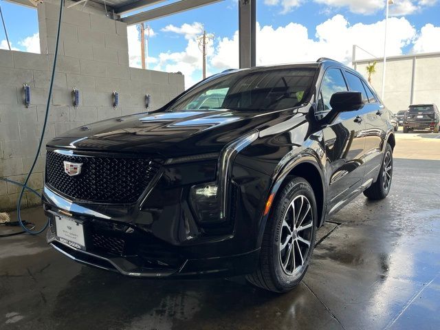 2025 Cadillac XT4 Sport