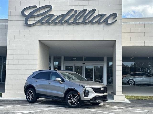 2025 Cadillac XT4 Sport