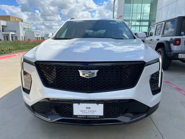 2025 Cadillac XT4 Sport