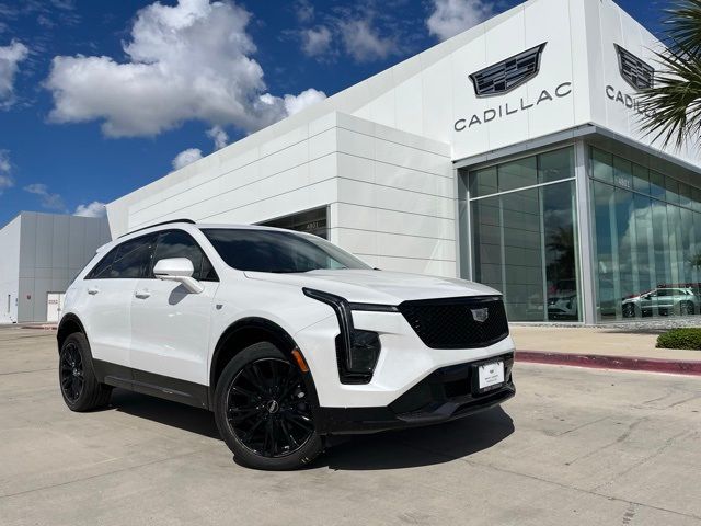 2025 Cadillac XT4 Sport