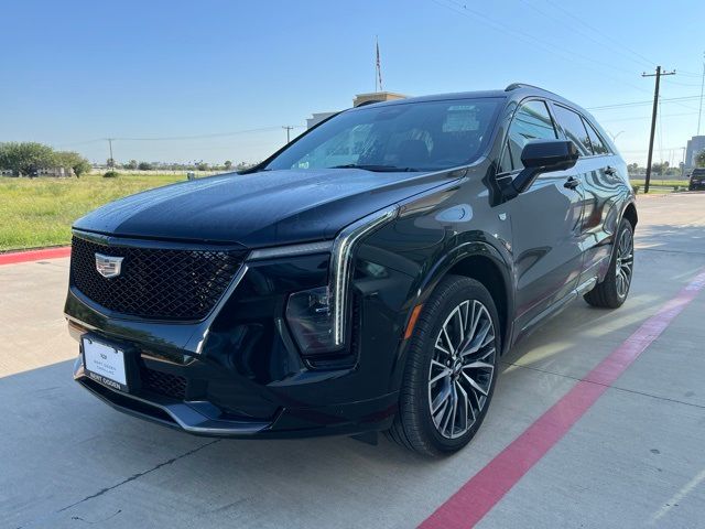 2025 Cadillac XT4 Sport