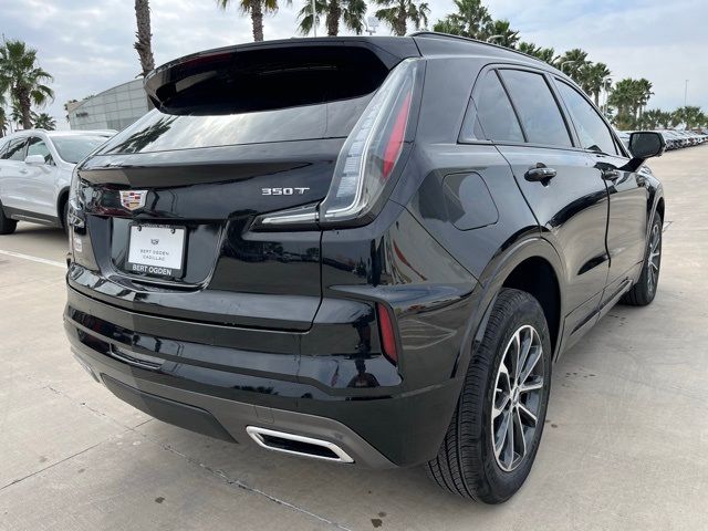 2025 Cadillac XT4 Sport