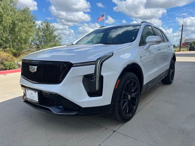 2025 Cadillac XT4 Sport