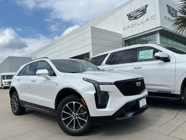 2025 Cadillac XT4 Sport