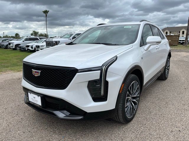 2025 Cadillac XT4 Sport