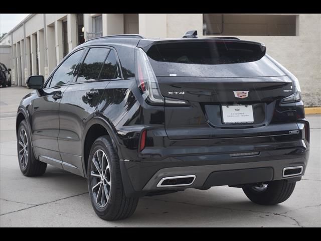 2025 Cadillac XT4 Sport