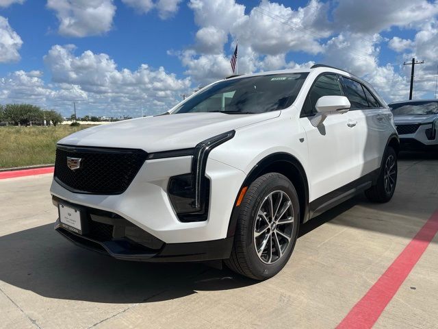 2025 Cadillac XT4 Sport