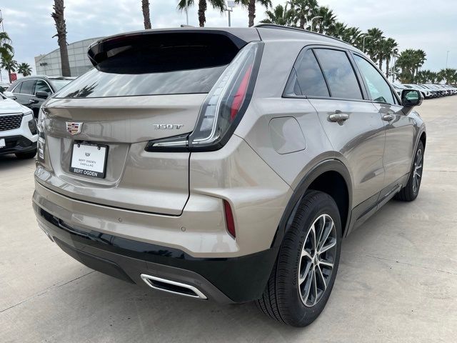 2025 Cadillac XT4 Sport