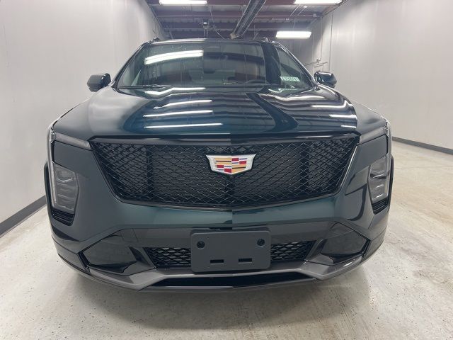 2025 Cadillac XT4 Sport