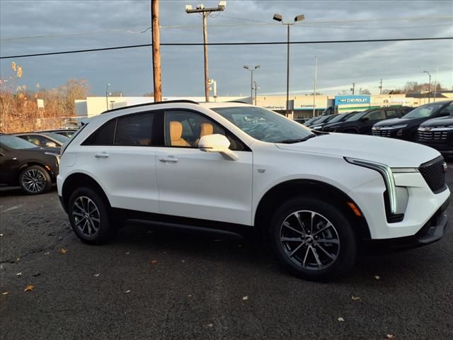 2025 Cadillac XT4 Sport