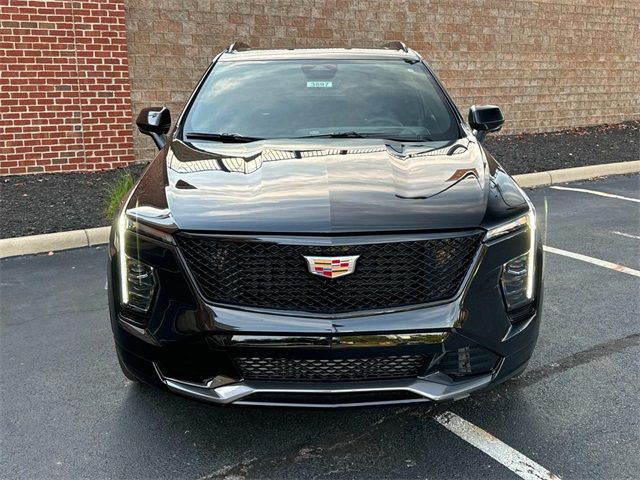 2025 Cadillac XT4 Sport