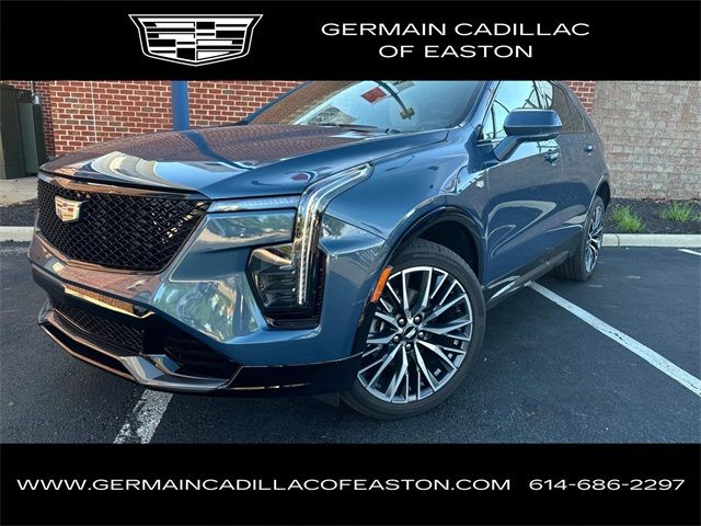 2025 Cadillac XT4 Sport