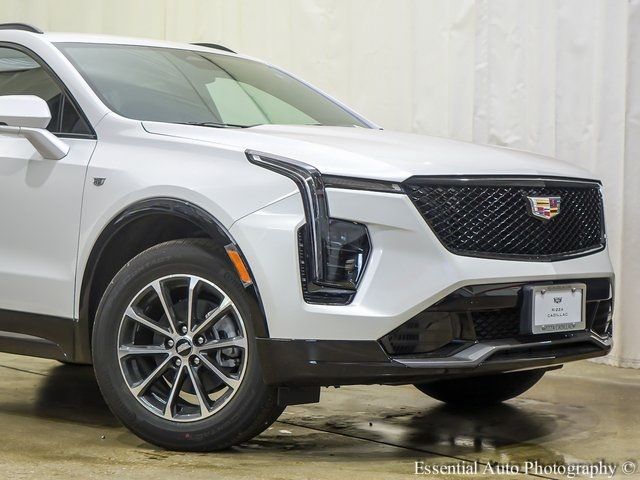 2025 Cadillac XT4 Sport