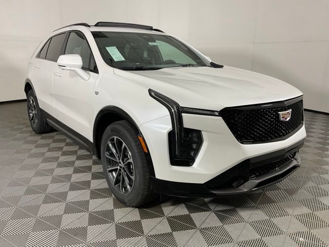 2025 Cadillac XT4 Sport