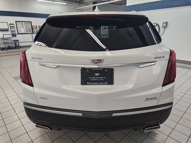 2025 Cadillac XT5 Luxury