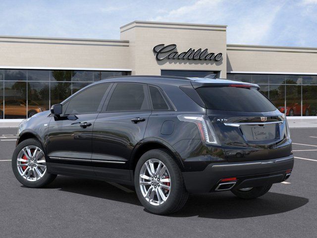 2025 Cadillac XT5 Sport