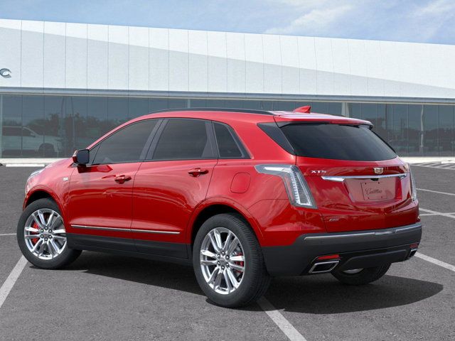 2025 Cadillac XT5 Sport