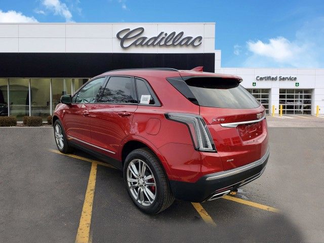 2025 Cadillac XT5 Sport