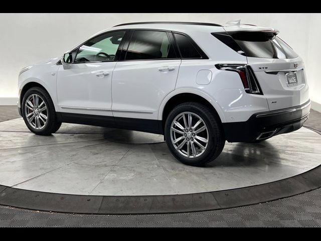 2025 Cadillac XT5 Sport