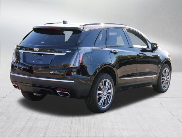 2025 Cadillac XT5 Sport