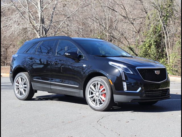 2025 Cadillac XT5 Sport