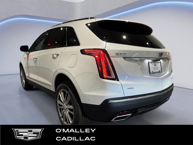 2025 Cadillac XT5 Sport