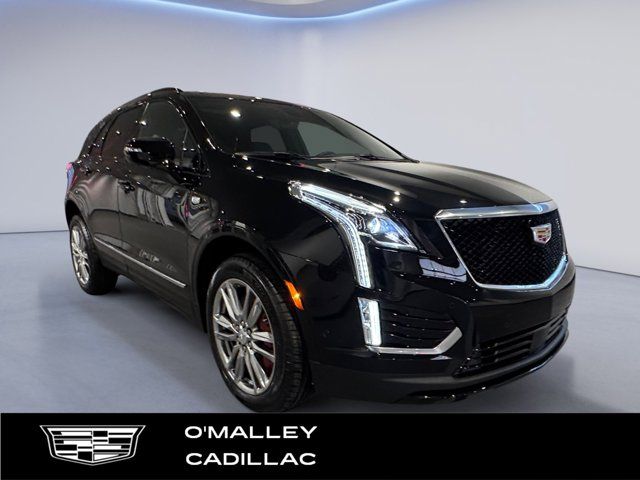 2025 Cadillac XT5 Sport