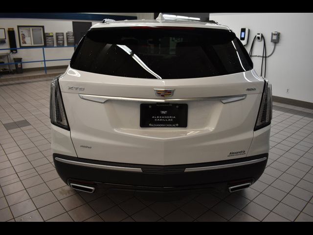 2025 Cadillac XT5 Sport