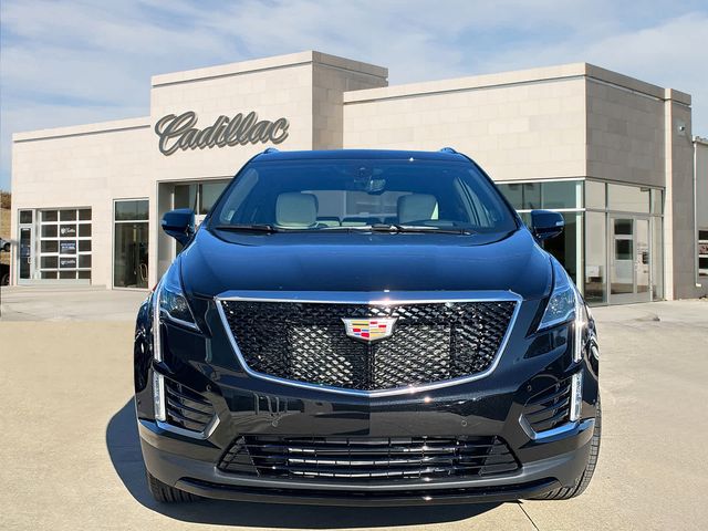 2025 Cadillac XT5 Sport