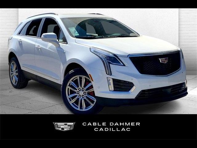 2025 Cadillac XT5 Sport