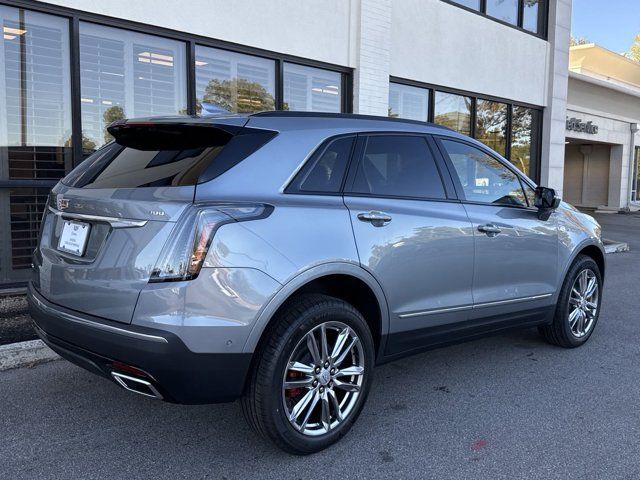 2025 Cadillac XT5 Sport