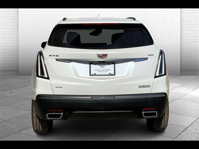 2025 Cadillac XT5 Sport